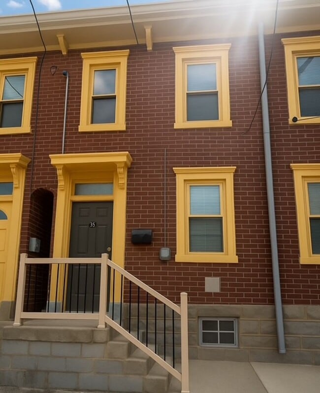 Spacious 3BR Townhouse Near Lawrenceville,... - Spacious 3BR Townhouse Near Lawrenceville,...