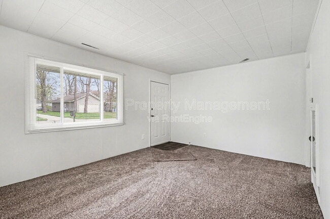 Photo - 2321 Hazel Ave