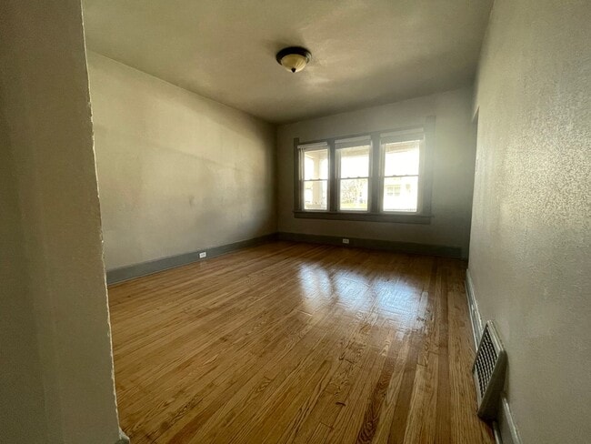 Photo - 2465-A N 9th St Unit 2465 N 9th St (Lower)