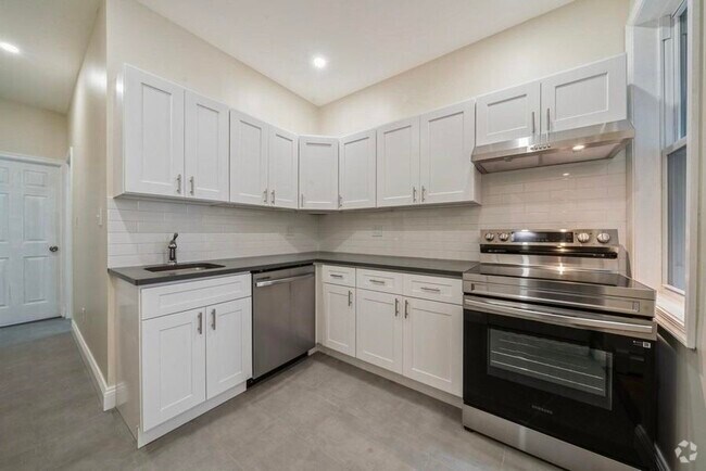 Building Photo - 273 Webster Ave Unit 2 Rental