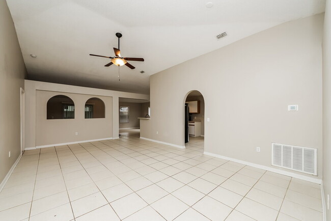 Photo - 12814 Lake Vista Dr