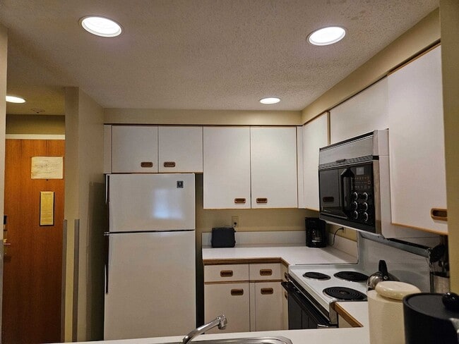 Photo - 48 Cooper Memorial Dr Unit 203