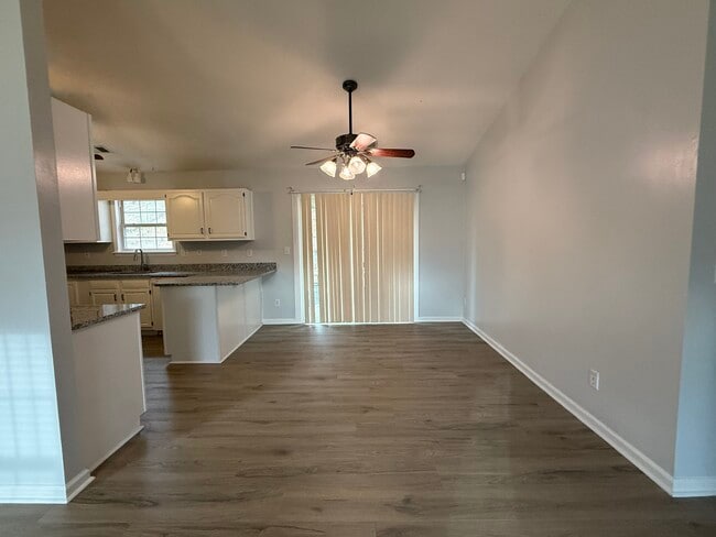 Photo - 8125 Cadmium Ct