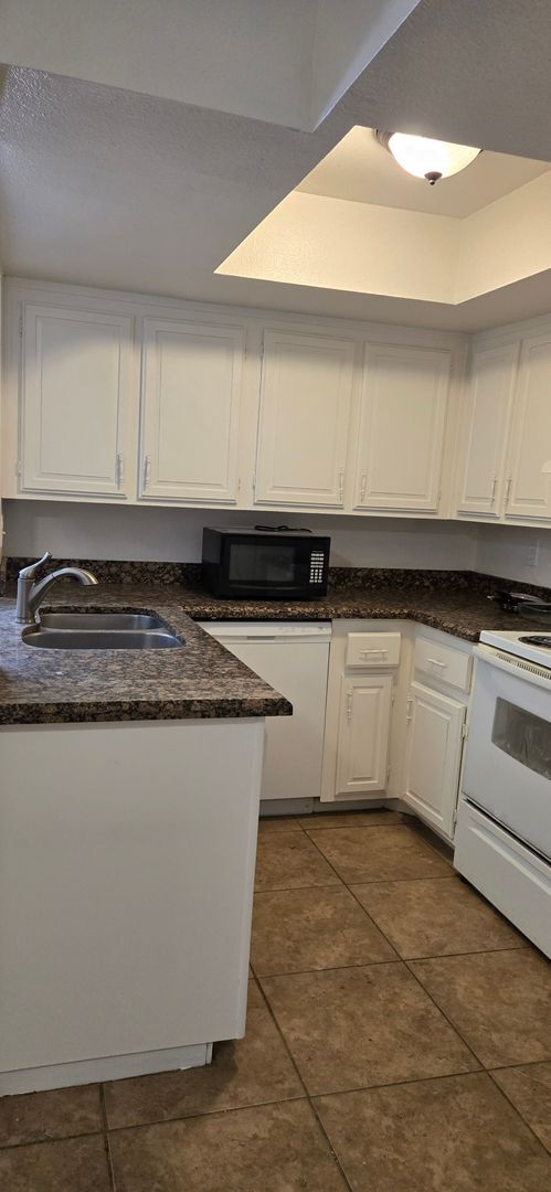 Photo - Beautiful 2 bedroom 2 bath Condo  New Paint and flooring throughout