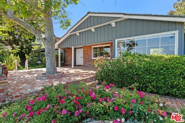 Photo - 6363 Sycamore Meadows Dr