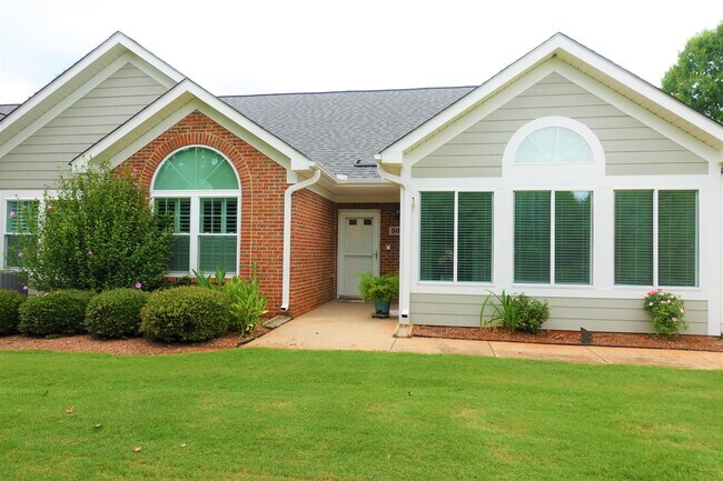 Photo - 303 Heritage Club Dr