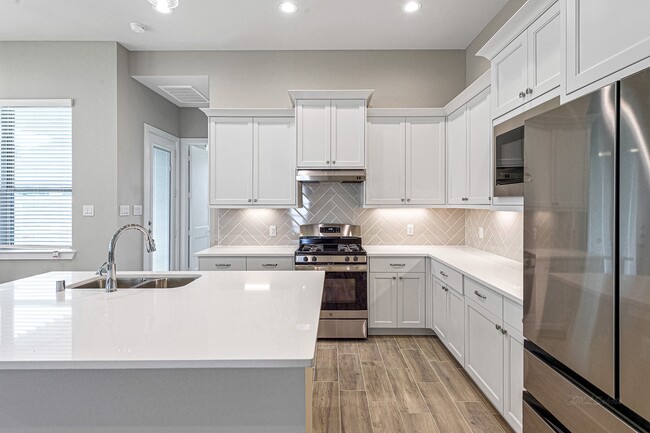 Photo - 4215 Haven Crest Ln