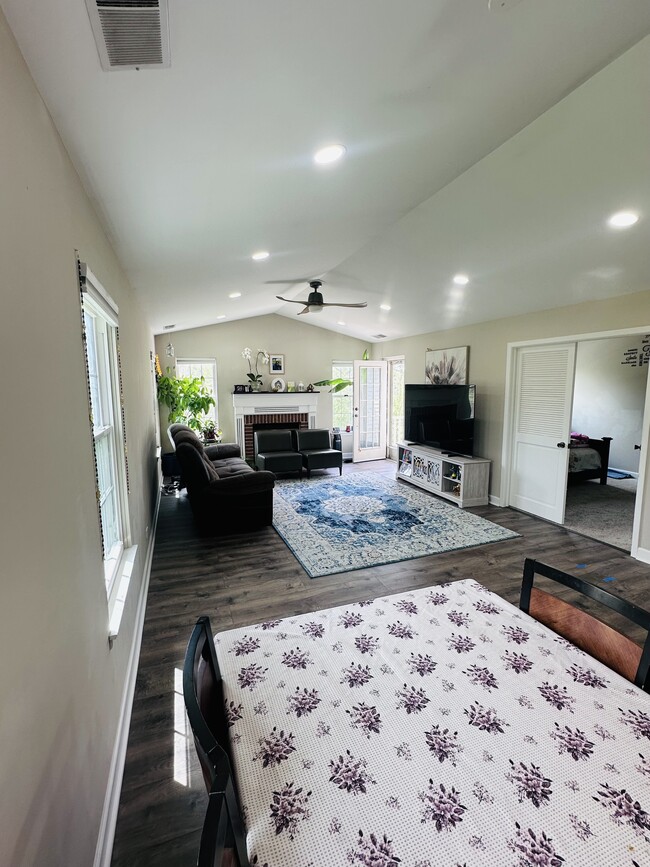 Photo - 202 E Fabish Dr Unit 202 E Fabish Drive