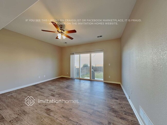 Photo - 4622 Whirling Oak Way