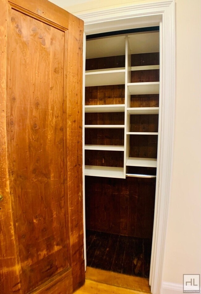 Photo - EAST 10 STREET Unit 10C