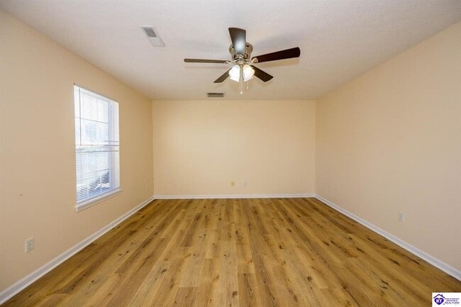 Photo - 130 Skyline Dr