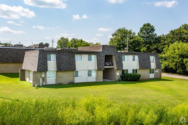 Bridge Creek Apartments