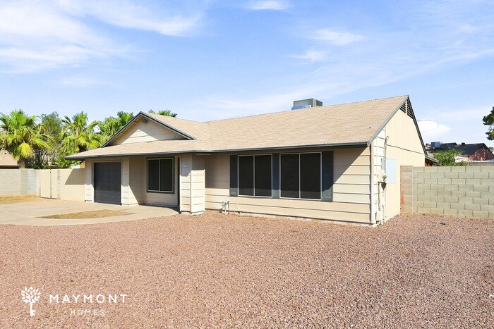 Photo - 7132 W Mercer Ln
