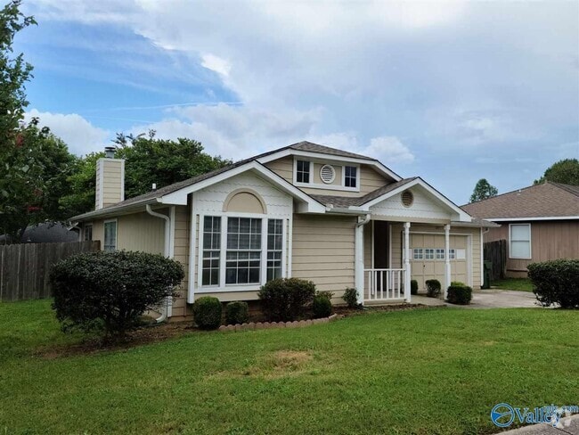 Building Photo - 201 Swallowtail Ln Rental