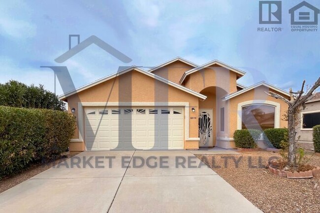 4Bed/2Bath House in Tucson! $399 MOVE-IN S... - 4Bed/2Bath House in Tucson! $399 MOVE-IN S...