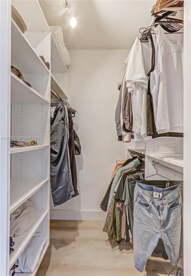 Photo - 1000 West Ave Unit 506