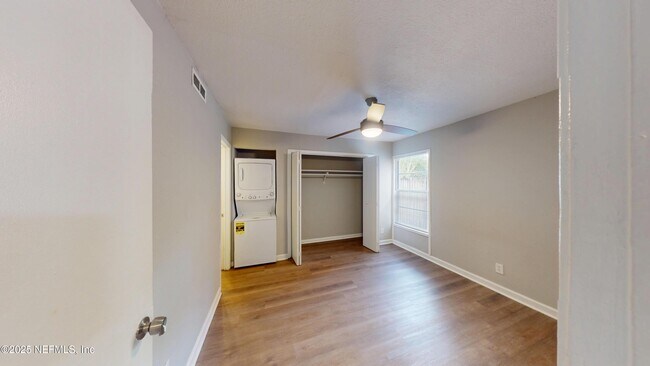 Photo - 2887 Post St Unidad 1