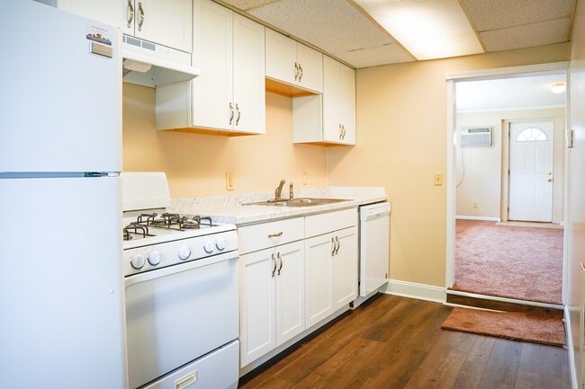 Photo - 435 N Water St Unit 5