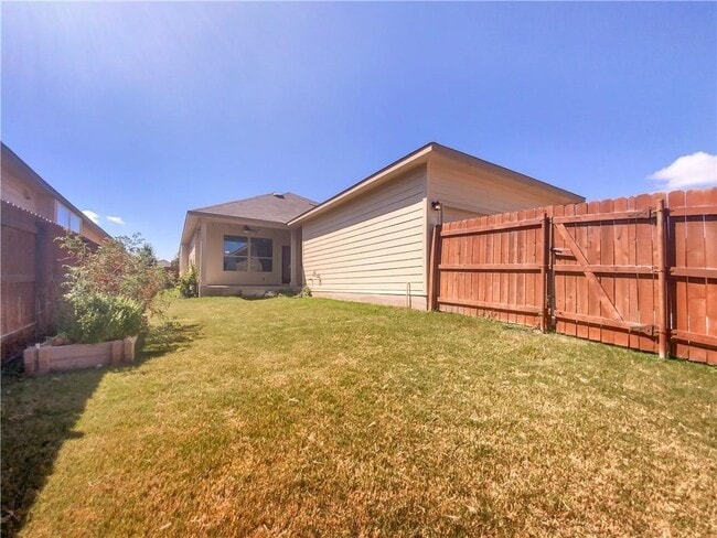 Photo - 353 Canadian Springs Dr