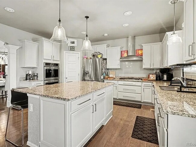 Photo - 8835 Foxfire St