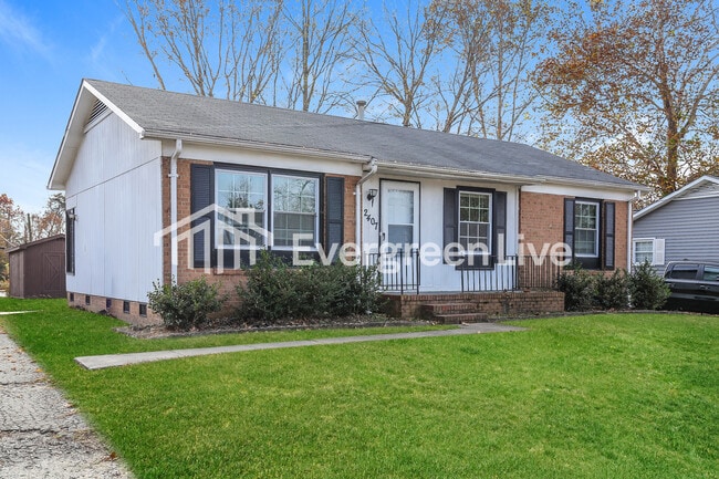 Photo - 2407 Phoenix Dr