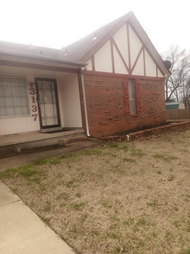Building Photo - 3137 Mackham Ave Rental