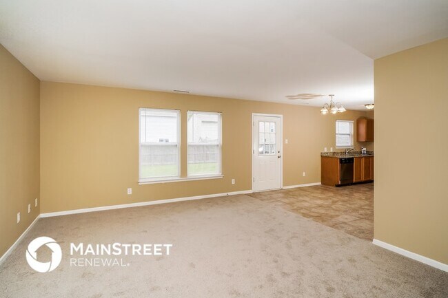 Photo - 8118 Gathering Ln