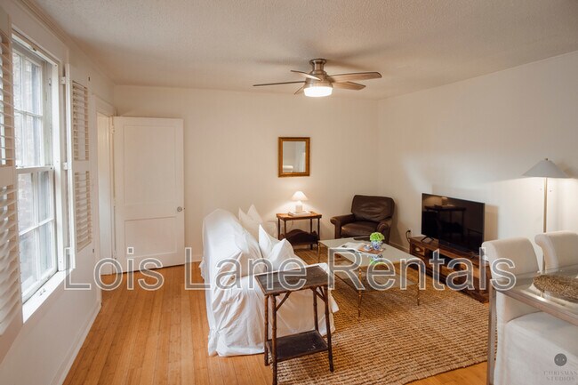 Photo - 117 Church St Unit A