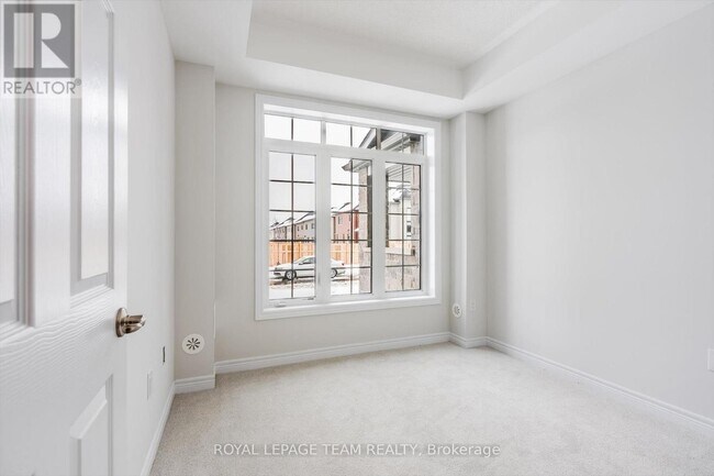 Photo - 96 Grassbank Rd