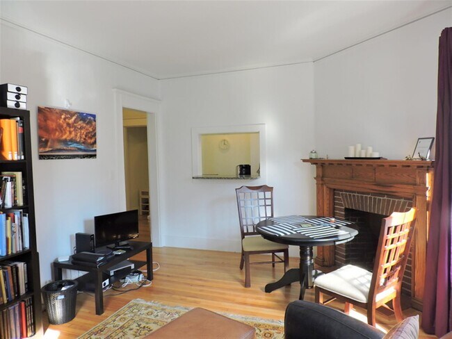 Photo - 8 Prescott St Unit 2