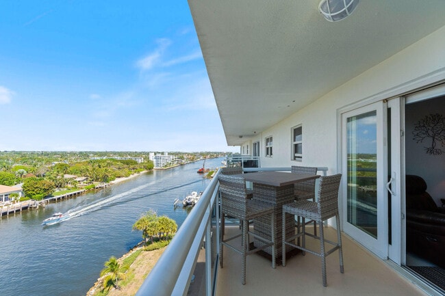 Photo - 1160 Hillsboro Mile Unit 904