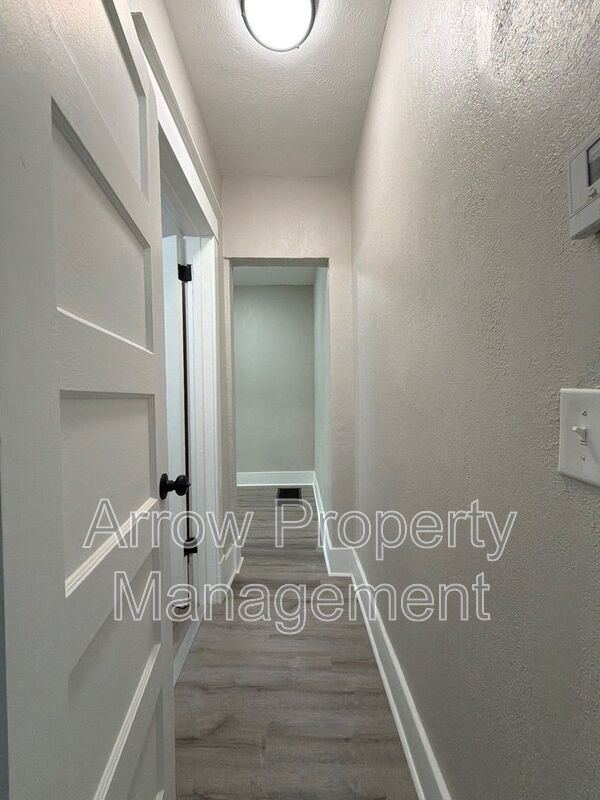 Photo - 130 N 27th St Unit 5