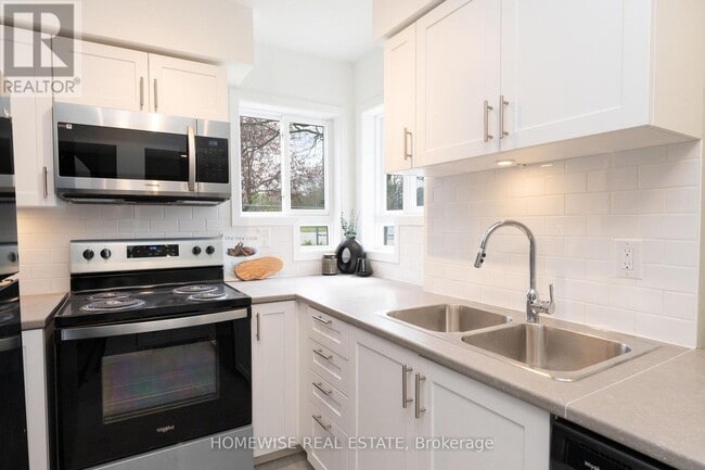 Photo - 240 Ormond Dr