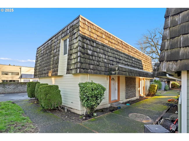Photo - 1903 W 31st St Apartment Unit I