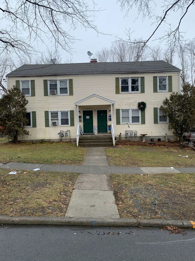 Building Photo - 2 Bedroom apartment for Rent - Poughkeepsie Unit Apt D