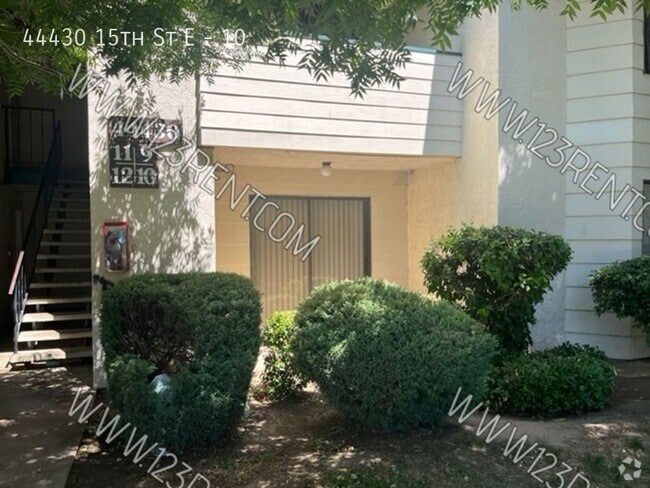Building Photo - 44430 15th St E Rental