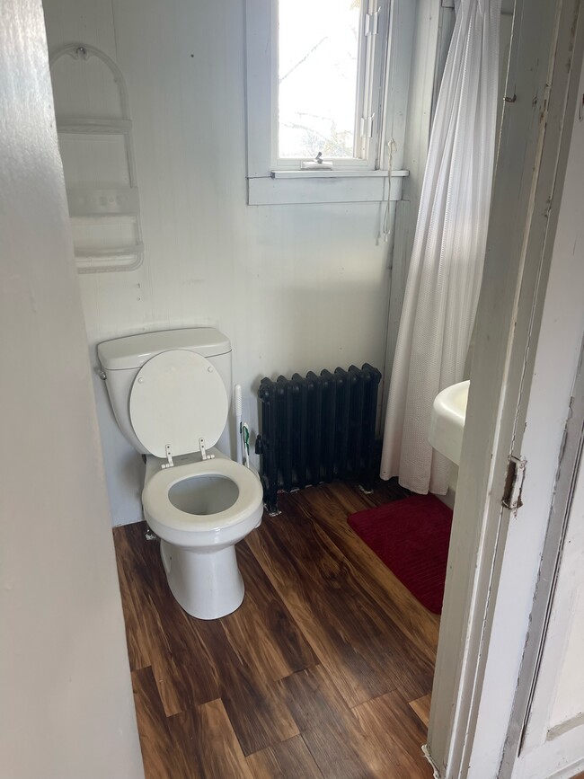 Photo - 29 Clinton Ave