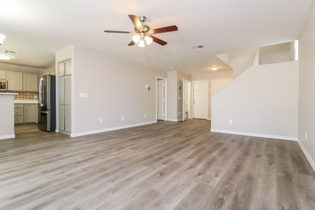 Photo - 22236 W Desert Bloom St