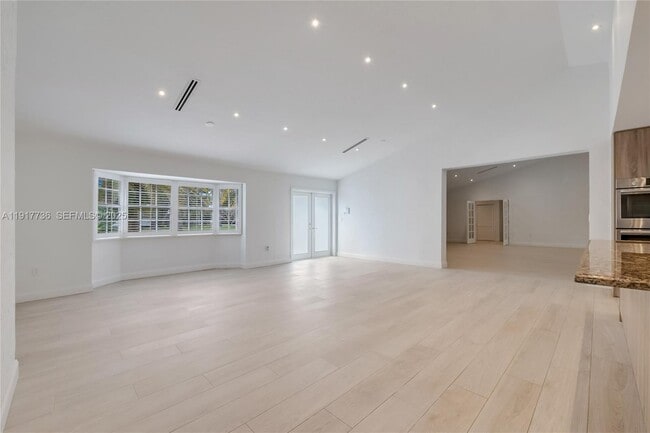 Photo - 7675 SW 132nd St