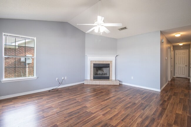 Photo - 4393 Wigwam Dr