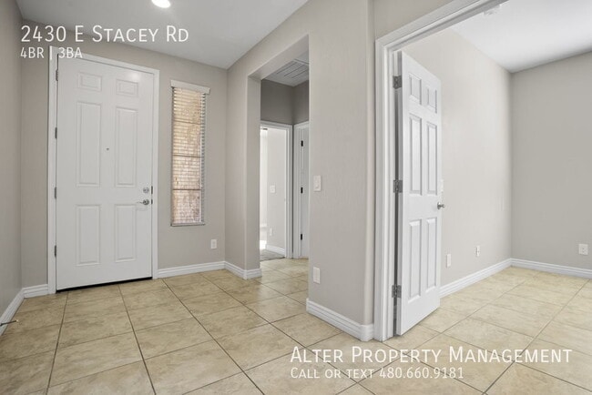 Photo - 2430 E Stacey Rd
