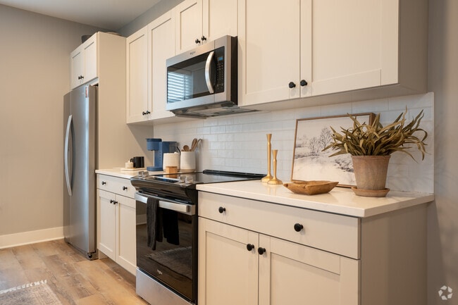 1BR, 1BA - 995SF - Kitchen
