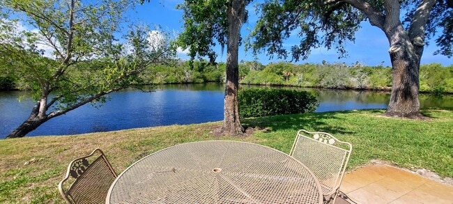 Photo - 4211 Hampton Dr