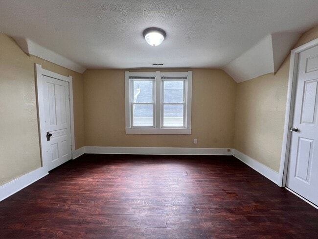 Photo - 2807 Chestnut St Unit 2