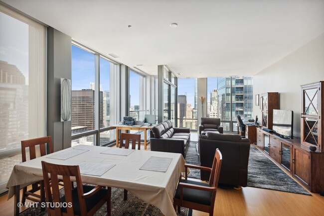 Photo - 65 E Monroe St Condo Unit 4423