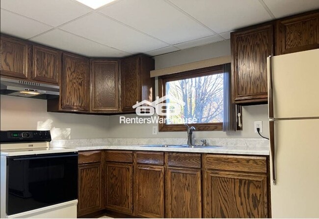 Photo - S504 Newman Ave