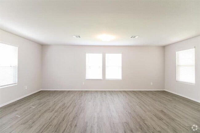 Building Photo - 2521 Grayling Dr Rental