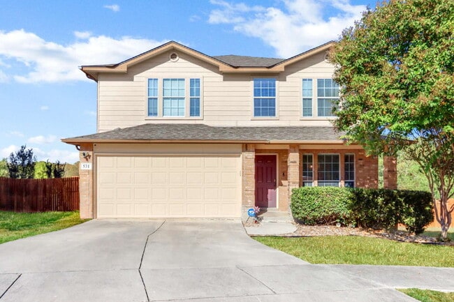 Building Photo - "Charming 3-Bedroom Home with 2.5 Baths an...