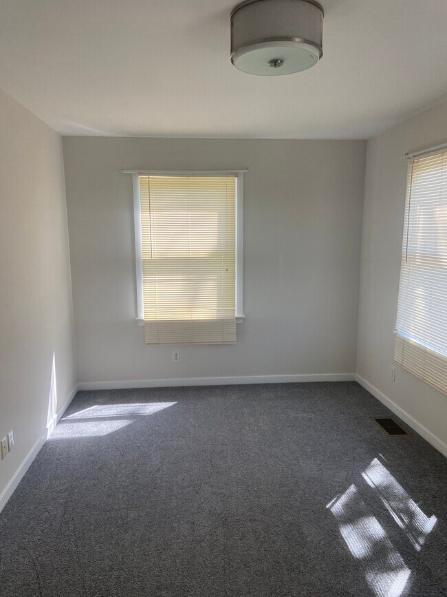 Photo - 20 W Franklin Ave Unit A-1