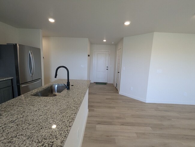Photo - Luxury 3/2/1 in Wolfforth